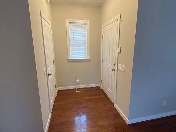 4th image of 23 W Fells St