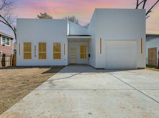 3910 Alsbury St, Dallas, TX 75216
