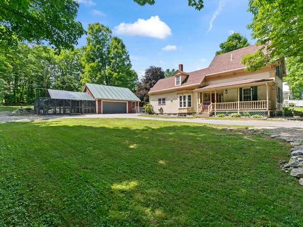 38 High Street, Buckfield, ME 04220