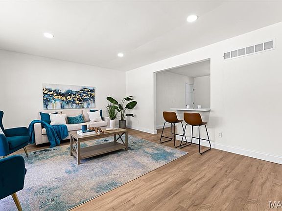 5th image of 3001 West Blvd