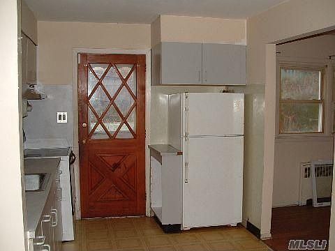 2nd image of 266 Marguerite Ave