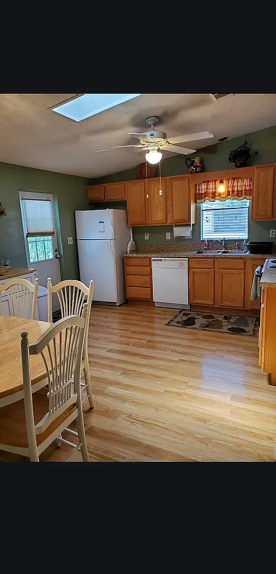 1853 Schwartz Blvd — Photo 2