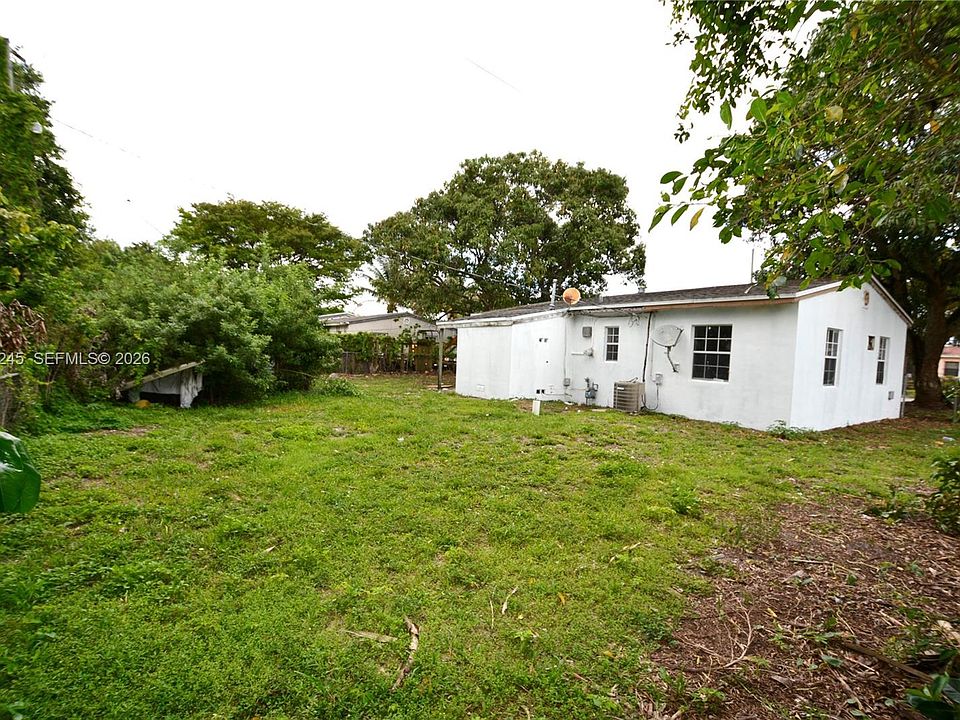 2nd image of 16400 NW 17th Ct