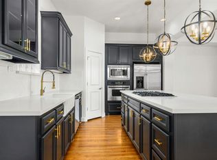 213 Birdsall St, Houston, TX 77007