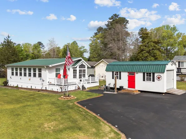 107 Running Deer Dr #860/861, Louisburg, NC 27549