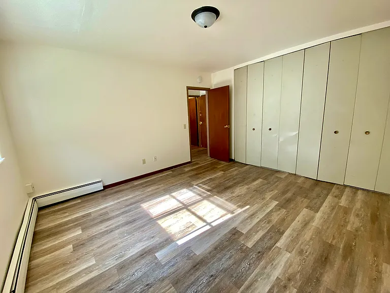 16 E Gorham St — Photo 10