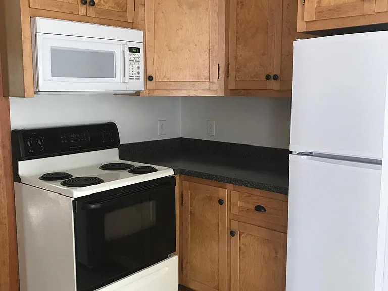 36 Elm St #2 — Photo 7