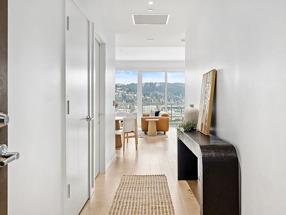 Entry Hall/View of unit