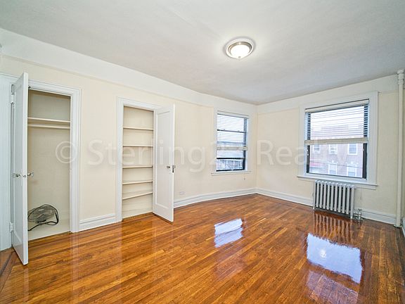 3rd image of 2384 26th St APT 2A