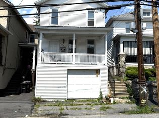 1722 Jackson St, Scranton, PA 18504