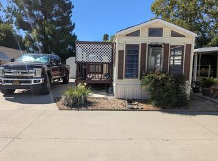 966 Acorn Dr, San Jacinto, CA 92583