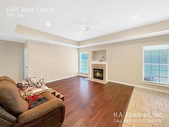 2nd image of 4995 Ross Cir