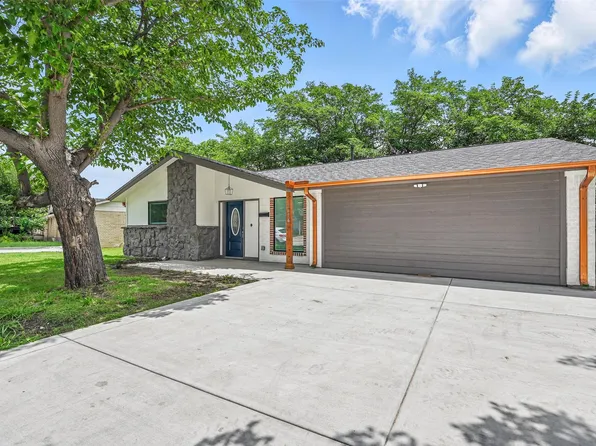 2614 E Mitchell St, Arlington, TX 76010