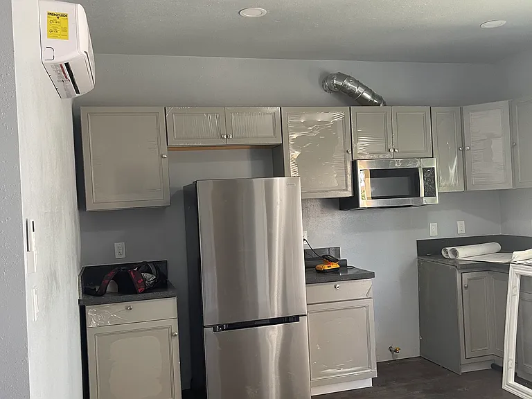 3529 Douglass Ave — Photo 2
