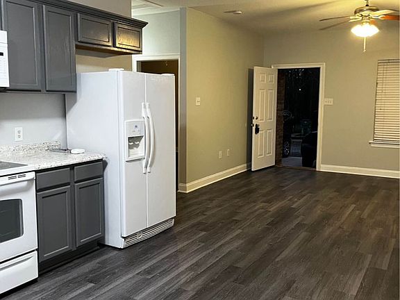 5th image of 38748 Blailey Dr