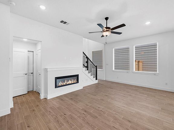 4th image of 12742 Grayson County Rd