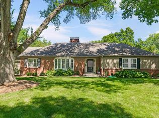 9201 Ensley Ln, Leawood, KS 66206