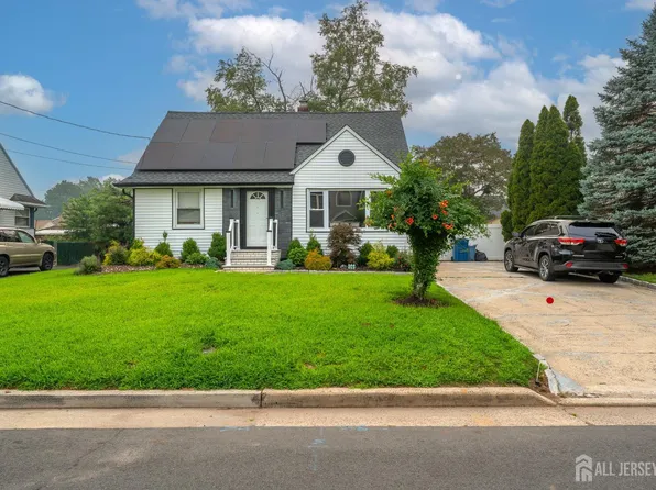 156 Baker Ave, South Plainfield, NJ 07080