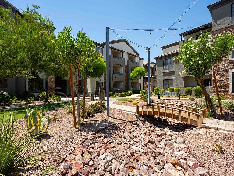 Zone, Glendale, AZ, Zen Garden