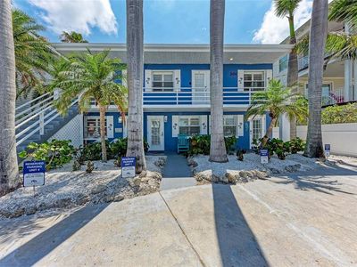 301 Highland Ave APT 3, Bradenton Beach, FL, 34217