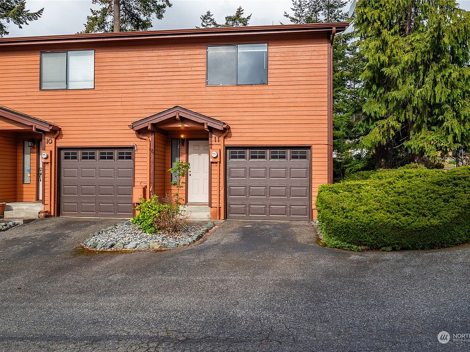 1st image of 690 NW Atalanta Way #B11
