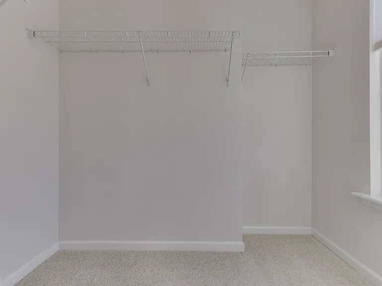 7635 Shady Trails Dr — Photo 37