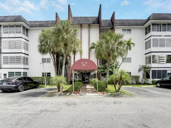 4740 NW 21st Street #211, Lauderhill, FL 33313