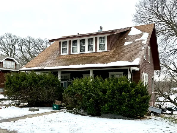 801 Oakland Ave, Oakland, IA 51560