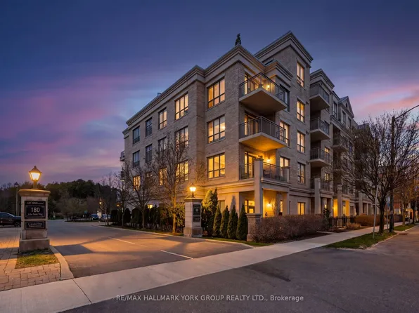 180 John West Way #109, Aurora, ON L4G 0R3