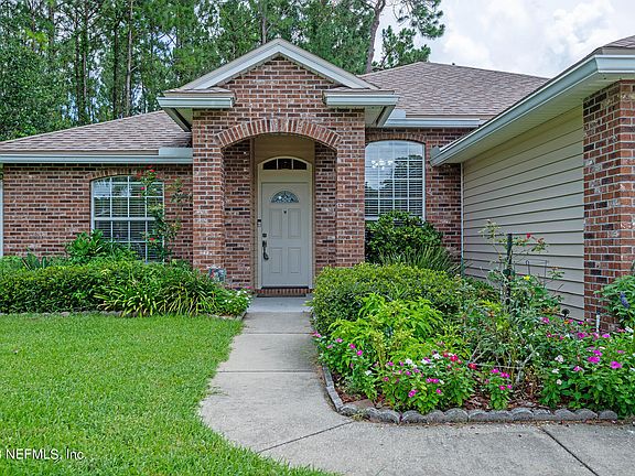 4th image of 859 BUCKS HARBOR Drive W