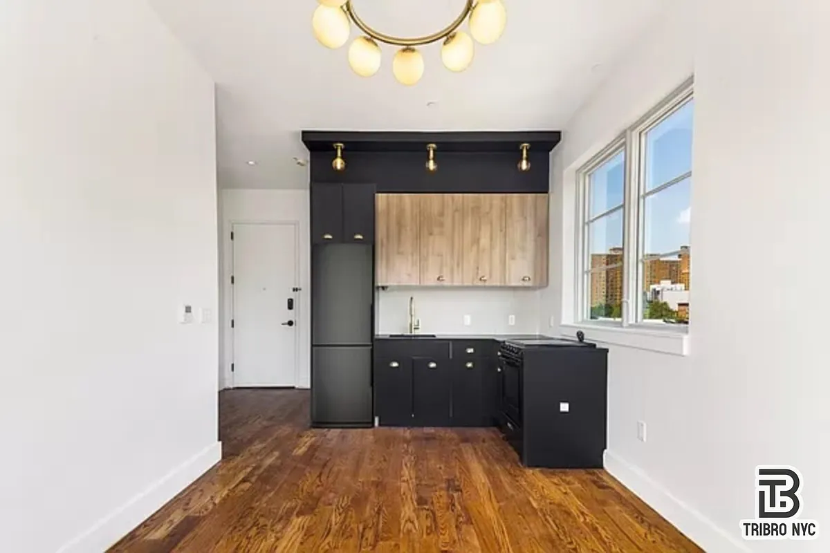Building Photo - 133 Brown Pl #446