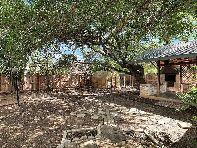 9535 Andrew Point — Photo 22
