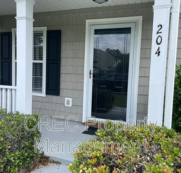 204 Two Pond Loop — Photo 2