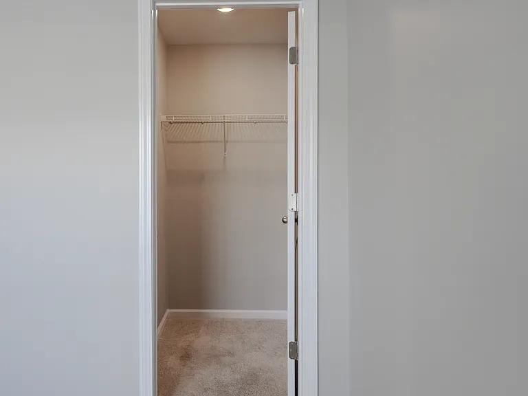 236 Spencer Cir — Photo 13