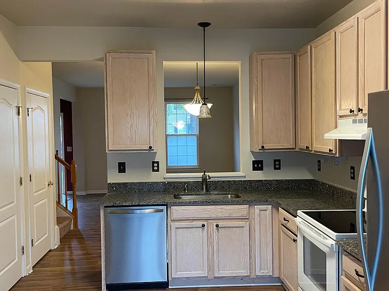 403 Leontyne Pl #403 — Photo 3