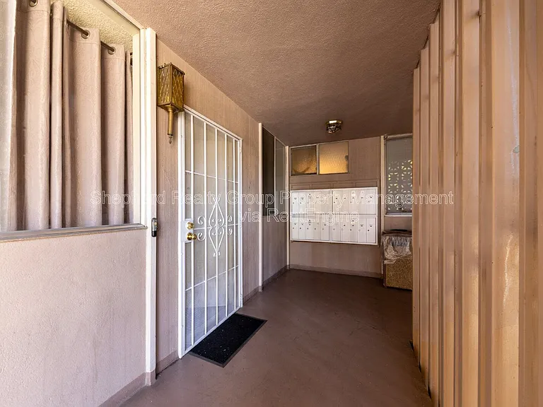 6979 Palm Ct #109-B — Photo 21