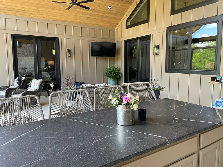Sanford Rd — Photo 20