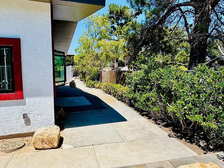 870 Windridge Cir #1 — Photo 3