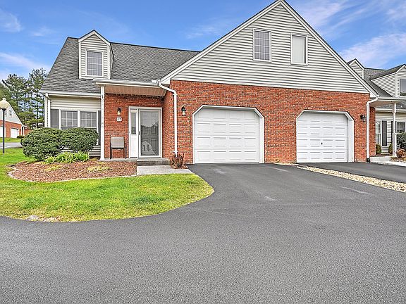 2nd image of 1725 Lakeview Dr #47