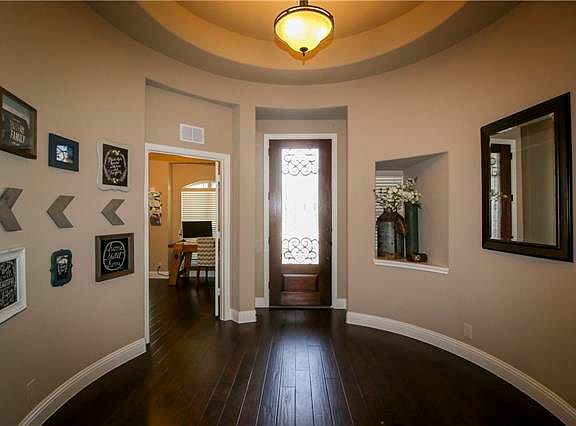4th image of 9413 Cypress Lake Dr