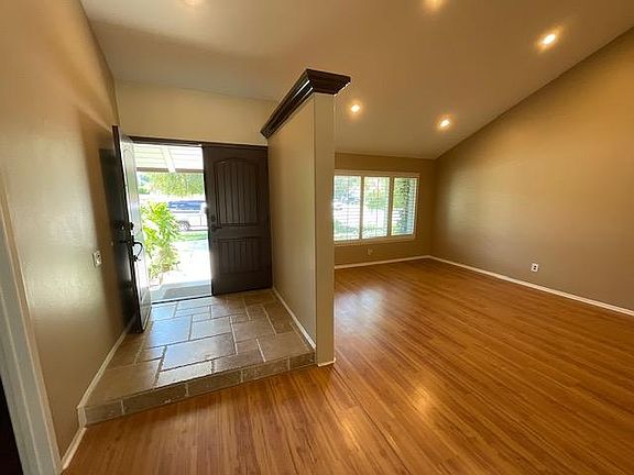 3rd image of 25158 Avenida Ignacio