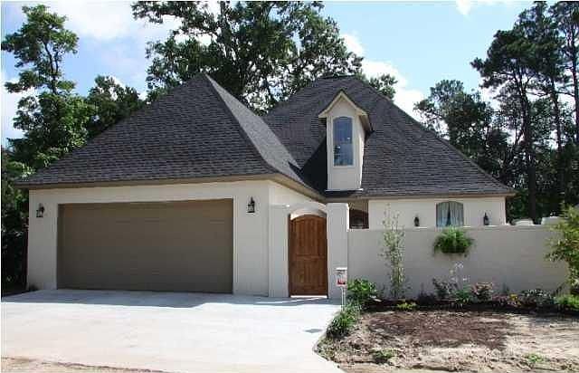 1st image of 212 Emerite Dr