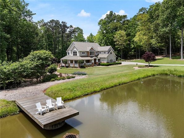 585 Watboro Hill Dr, Milton, GA 30004