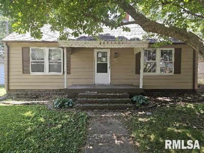 246 E Myrtle St, Canton, IL, 61520