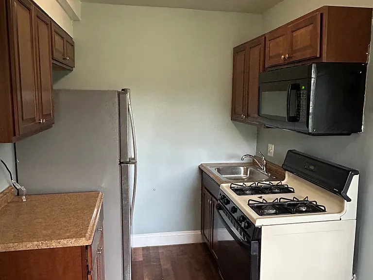 4507 Avondale St #101 — Photo 7