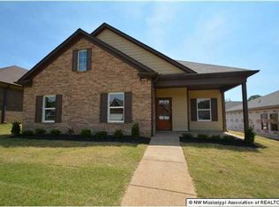 3128 Magnolia Dr, Hernando, MS 38632