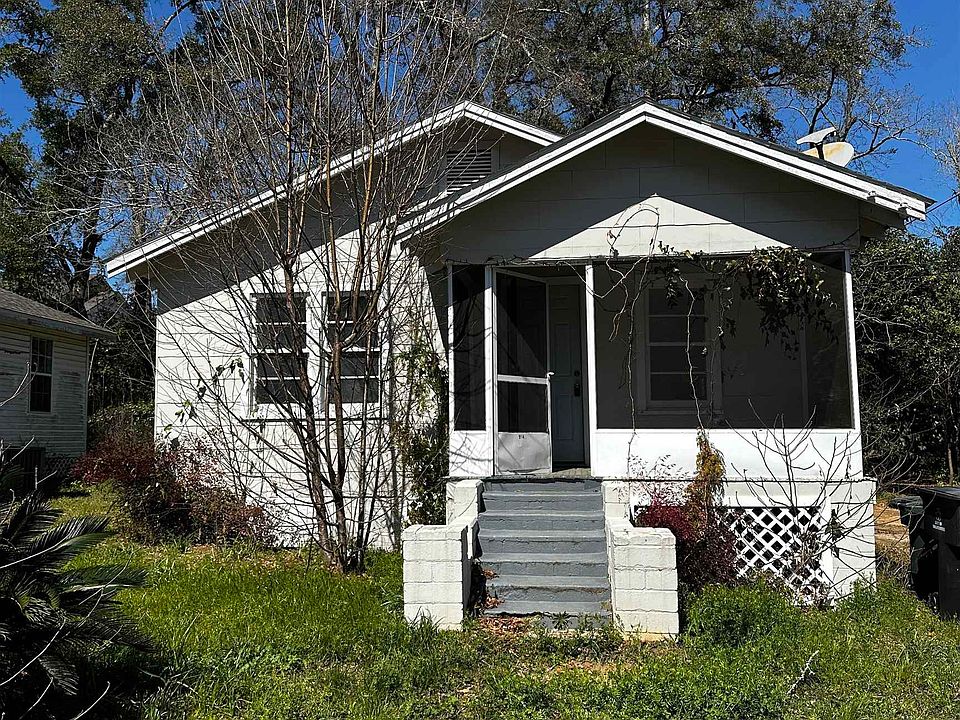 1st image of 914 Dunn St