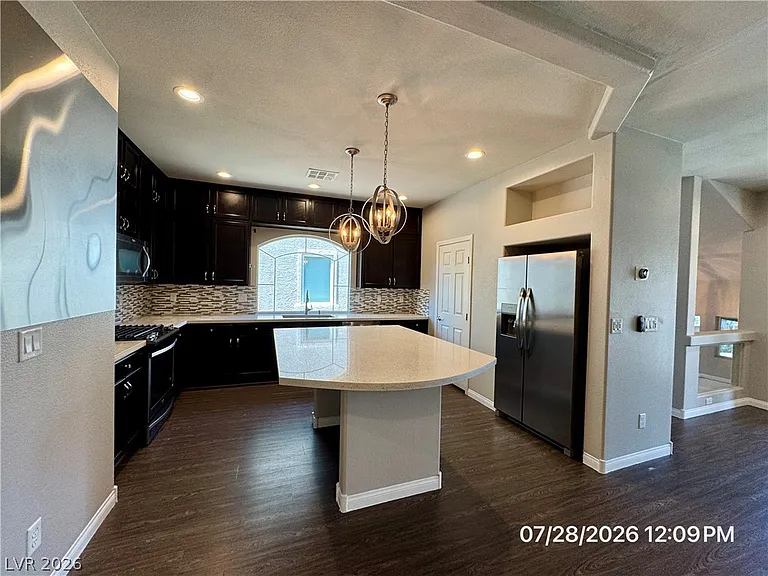 6049 Thistle Meadow Ave — Photo 3