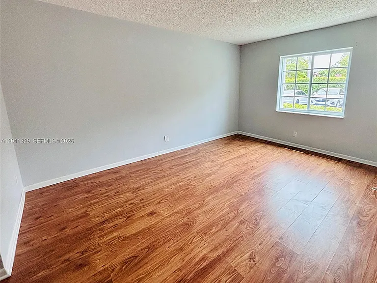700 SE 2nd Ave #315 — Photo 14