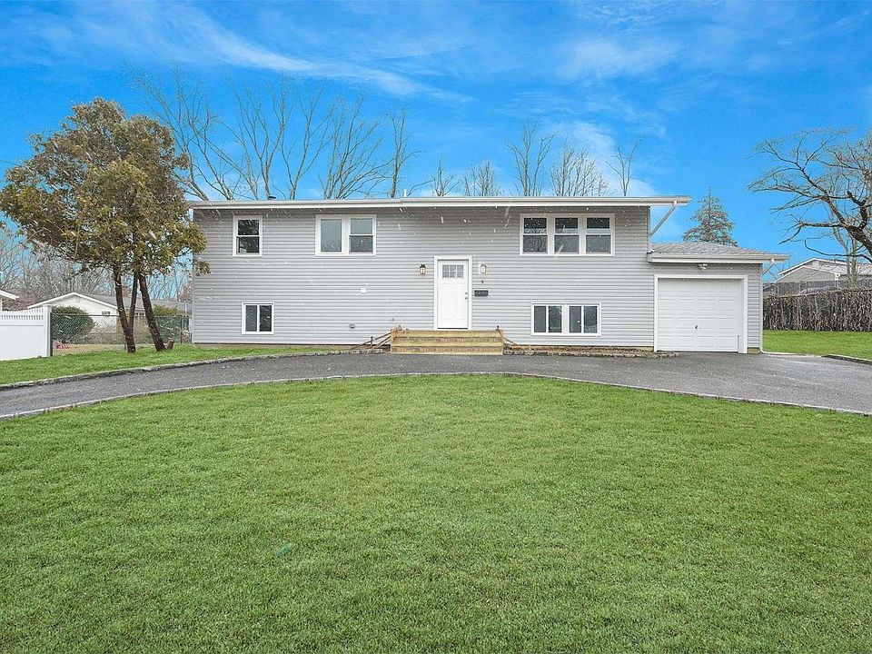 1st image of 9 Brookwood Drive